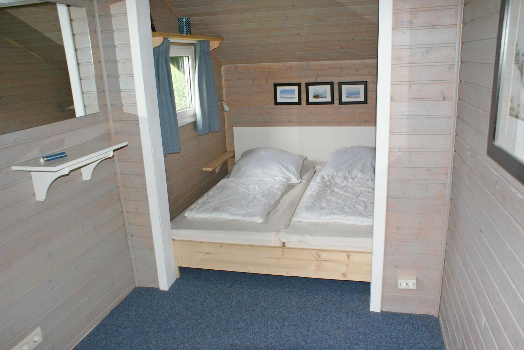 Blockhaus Mit Parkplatz Vor Der Ha Vila Damp Exterior foto