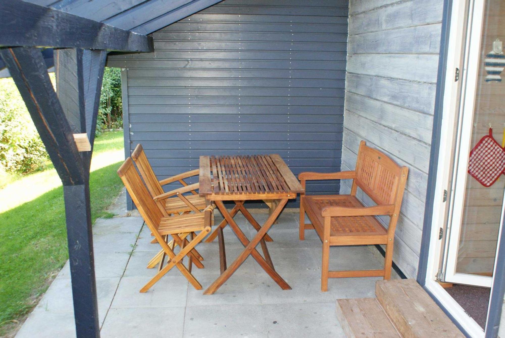 Blockhaus Mit Parkplatz Vor Der Ha Vila Damp Exterior foto