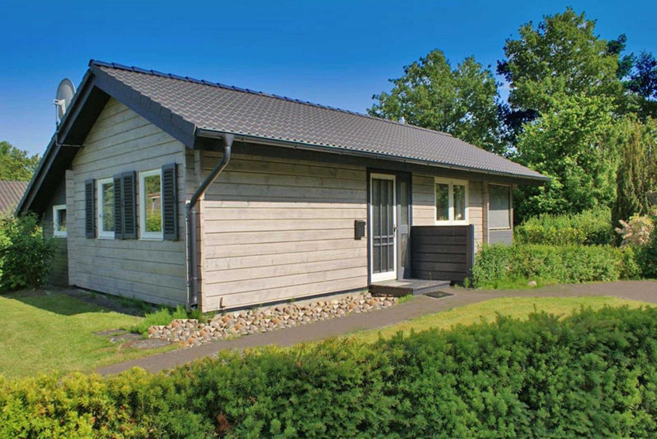 Blockhaus Mit Parkplatz Vor Der Ha Vila Damp Exterior foto
